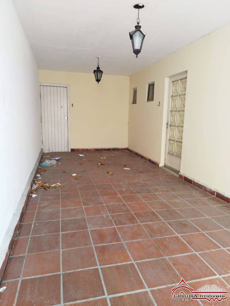 Casa à venda com 2 quartos, 270m² - Foto 4