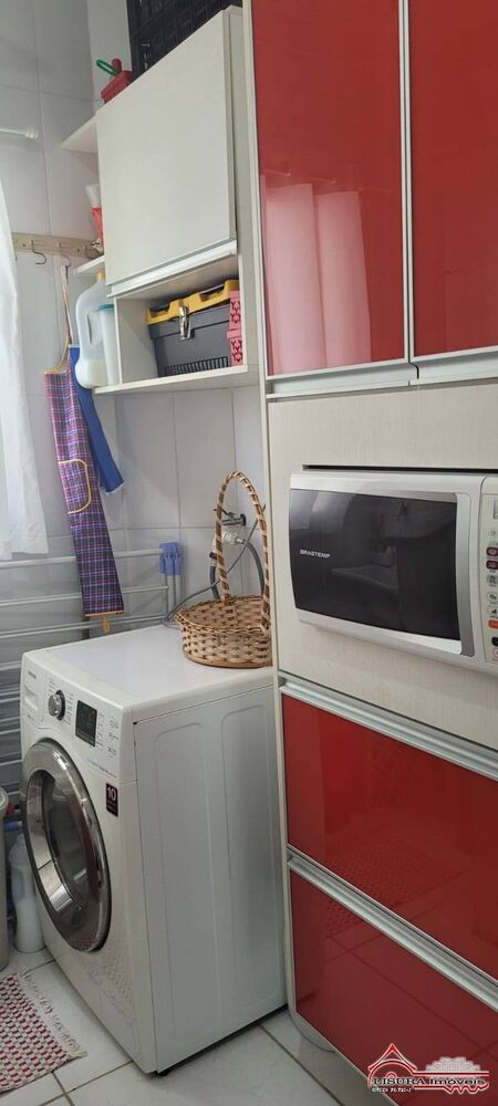 Apartamento à venda com 2 quartos, 68m² - Foto 4