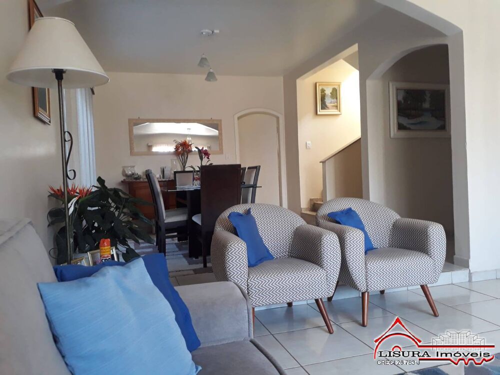 Casa à venda, 235m² - Foto 1