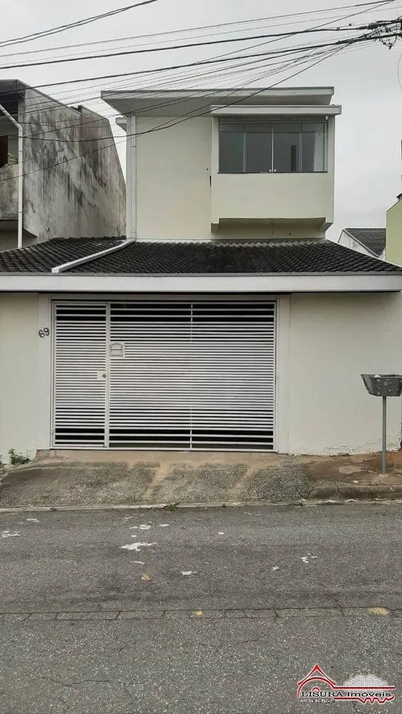 Casa, 3 quartos, 130 m² - Foto 1