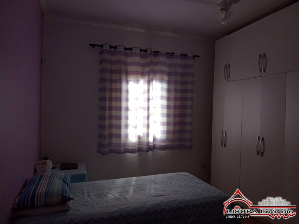 Casa, 3 quartos, 227 m² - Foto 2