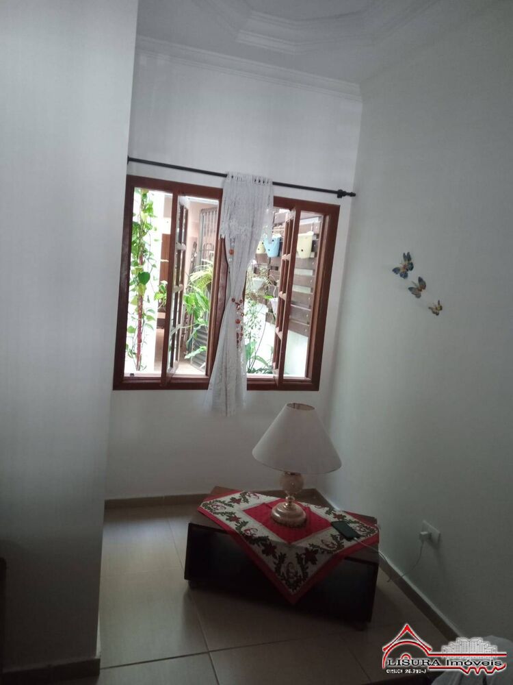 Casa, 3 quartos, 227 m² - Foto 3