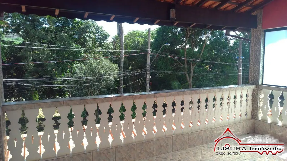 Casa, 3 quartos, 180 m² - Foto 1
