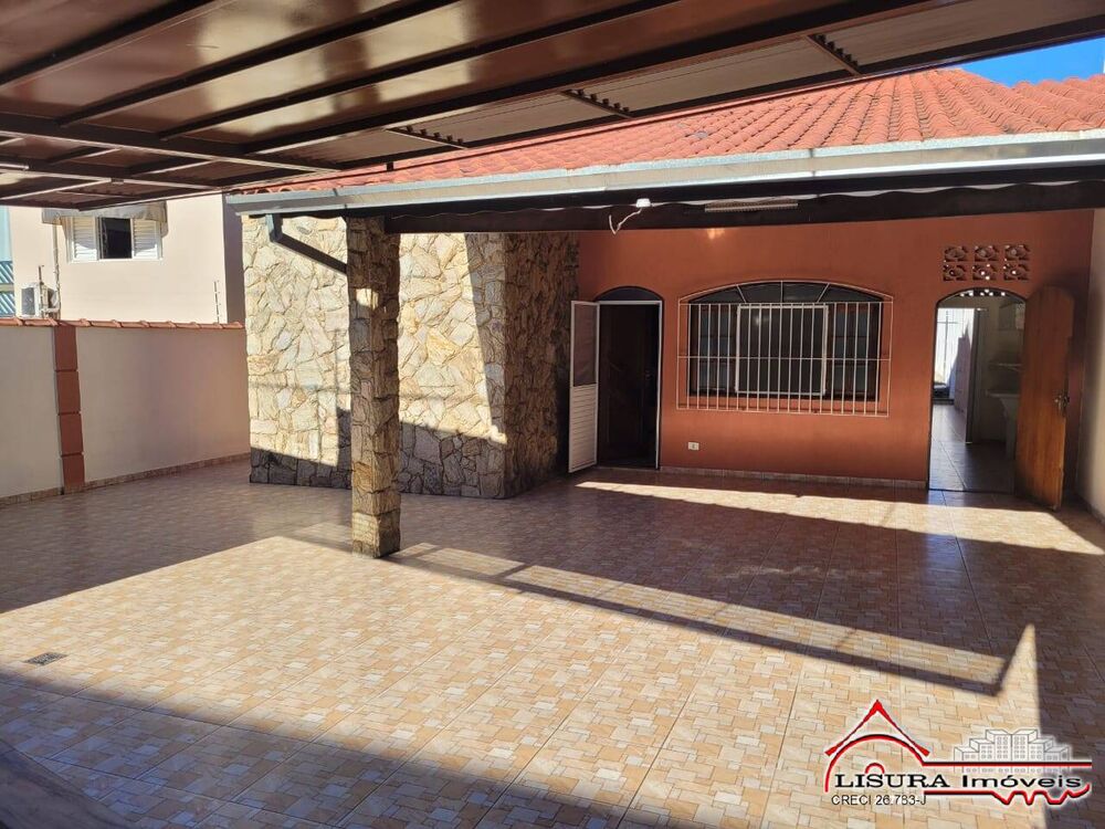 Casa, 3 quartos, 180 m² - Foto 1