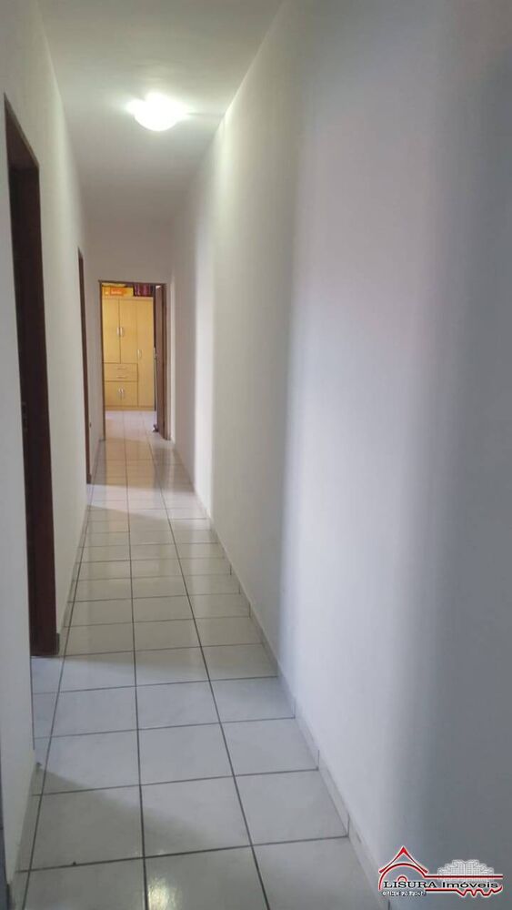 Casa à venda com 2 quartos, 155m² - Foto 4