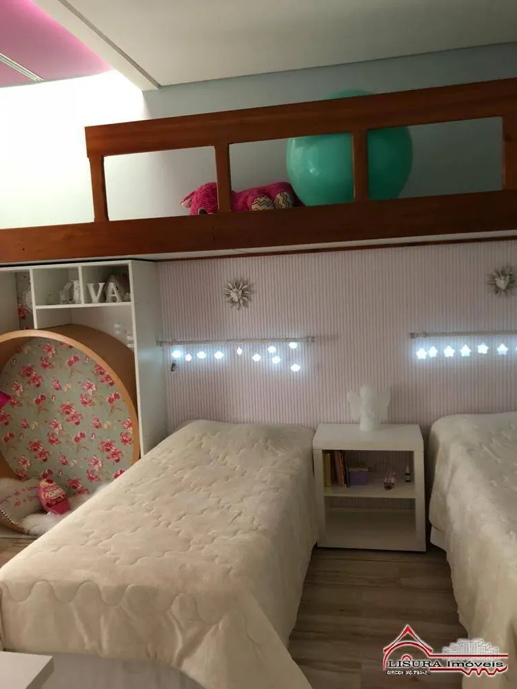 Casa, 5 quartos, 237 m² - Foto 5