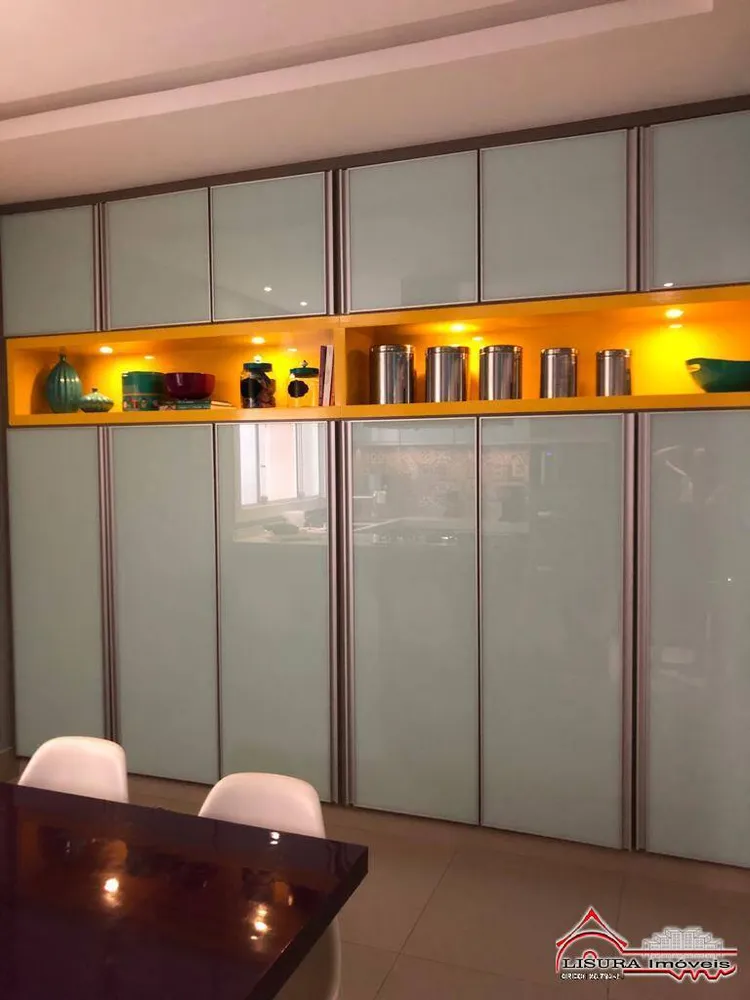 Casa, 5 quartos, 237 m² - Foto 9