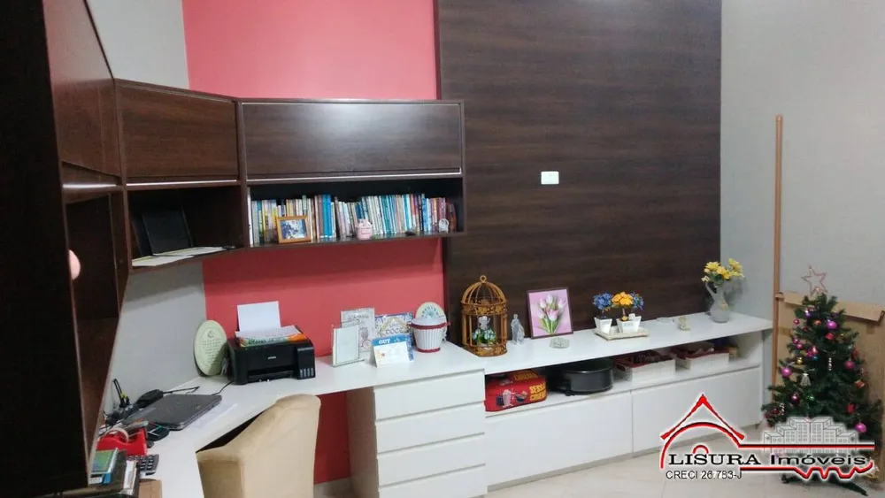 Casa, 4 quartos, 378 m² - Foto 1