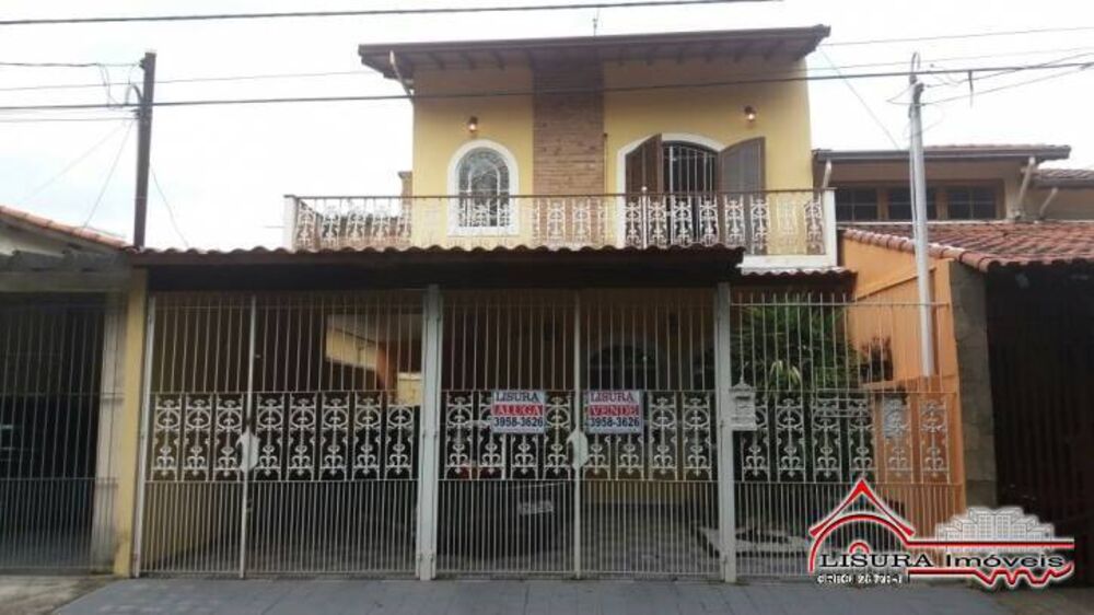 Casa à venda com 3 quartos, 192m² - Foto 4
