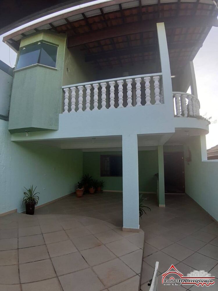 Casa à venda com 3 quartos - Foto 1
