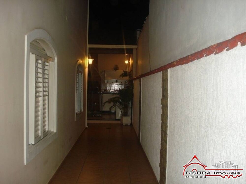 Casa à venda com 2 quartos, 170m² - Foto 10