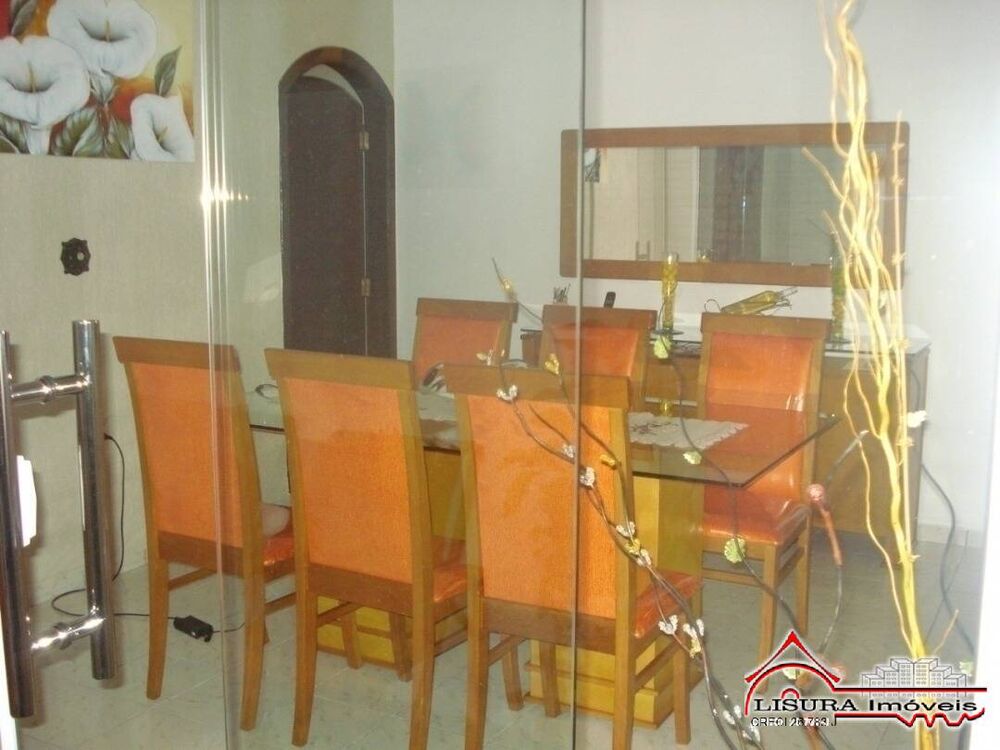 Casa à venda com 2 quartos, 170m² - Foto 4