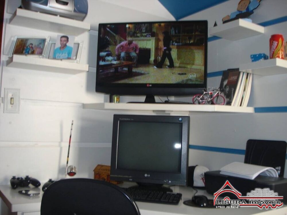 Casa à venda com 2 quartos, 170m² - Foto 7
