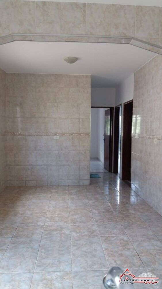 Casa à venda com 3 quartos, 11m² - Foto 2