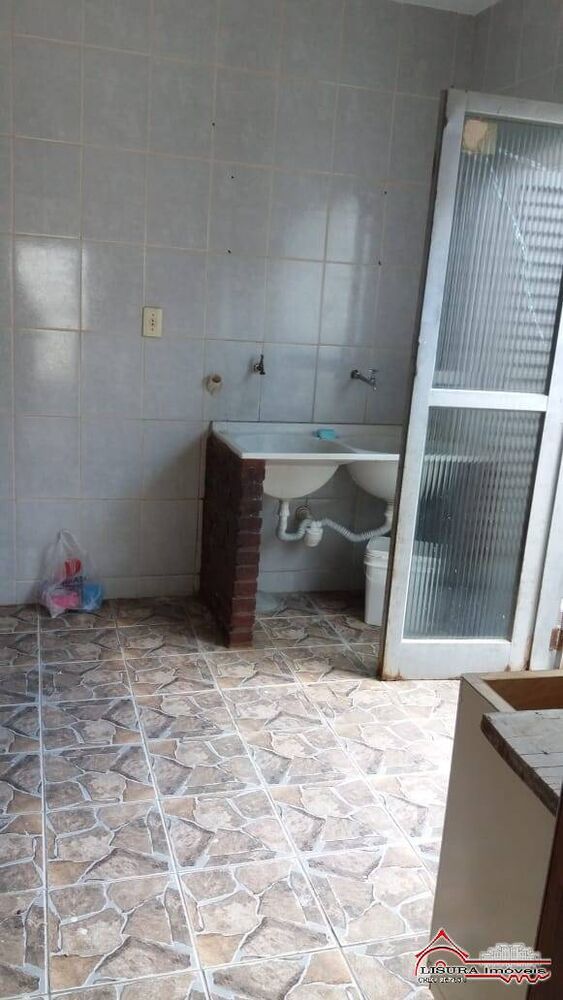 Casa à venda com 3 quartos, 11m² - Foto 3
