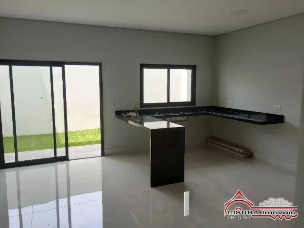 Casa, 3 quartos, 172 m² - Foto 2
