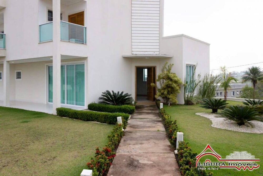 Casa à venda com 5 quartos, 450m² - Foto 1