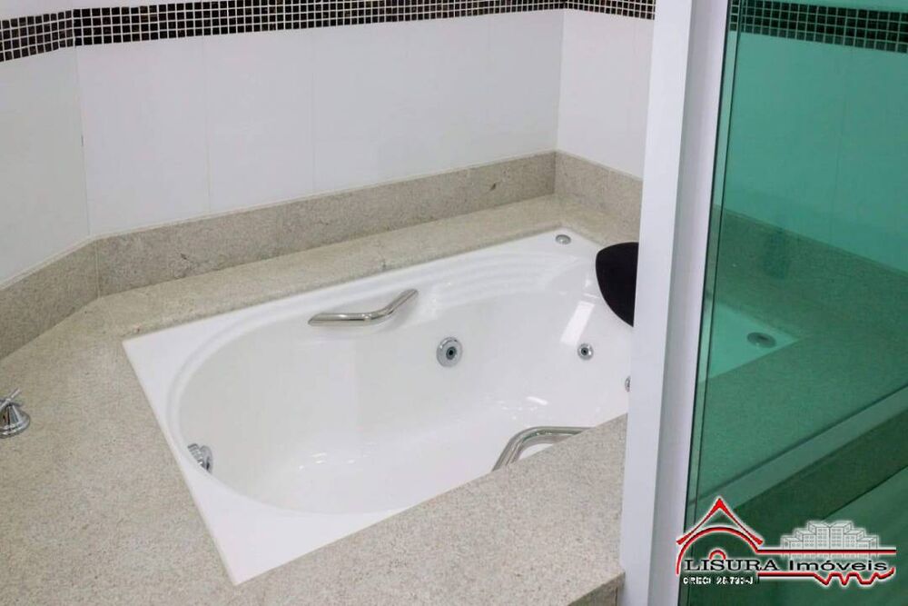 Casa à venda com 5 quartos, 450m² - Foto 8