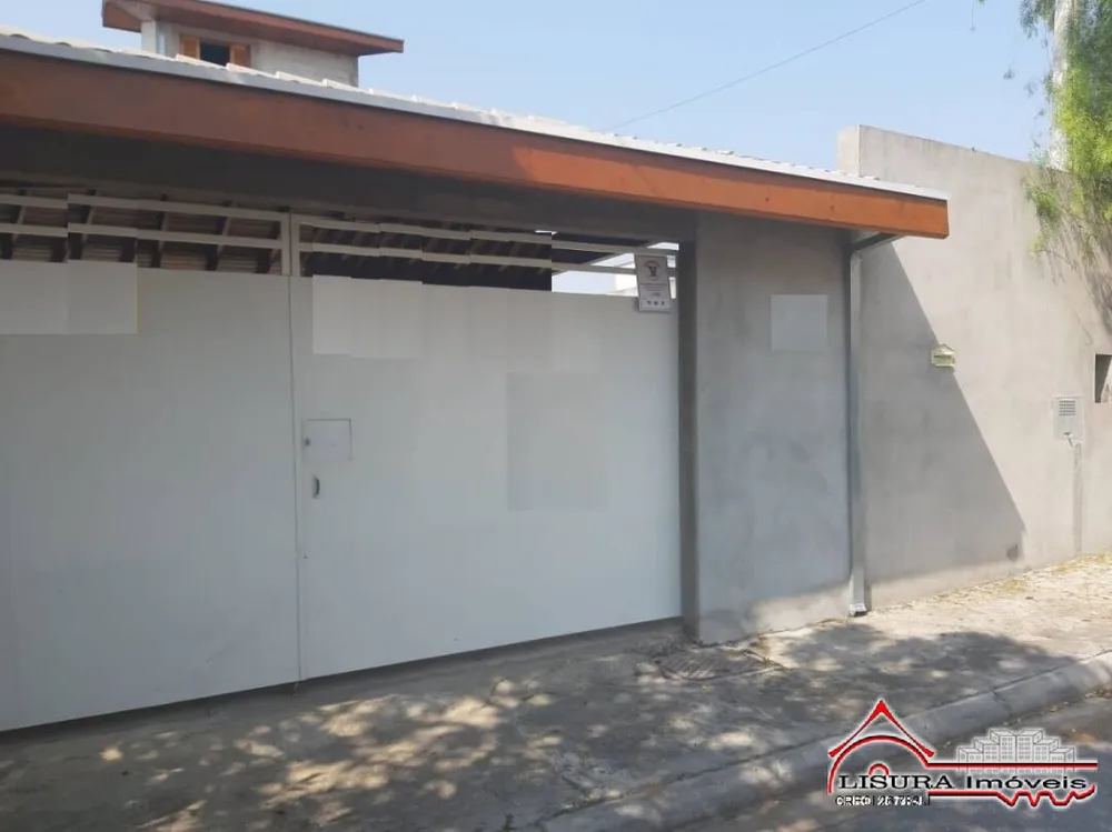 Casa, 3 quartos, 253 m² - Foto 1