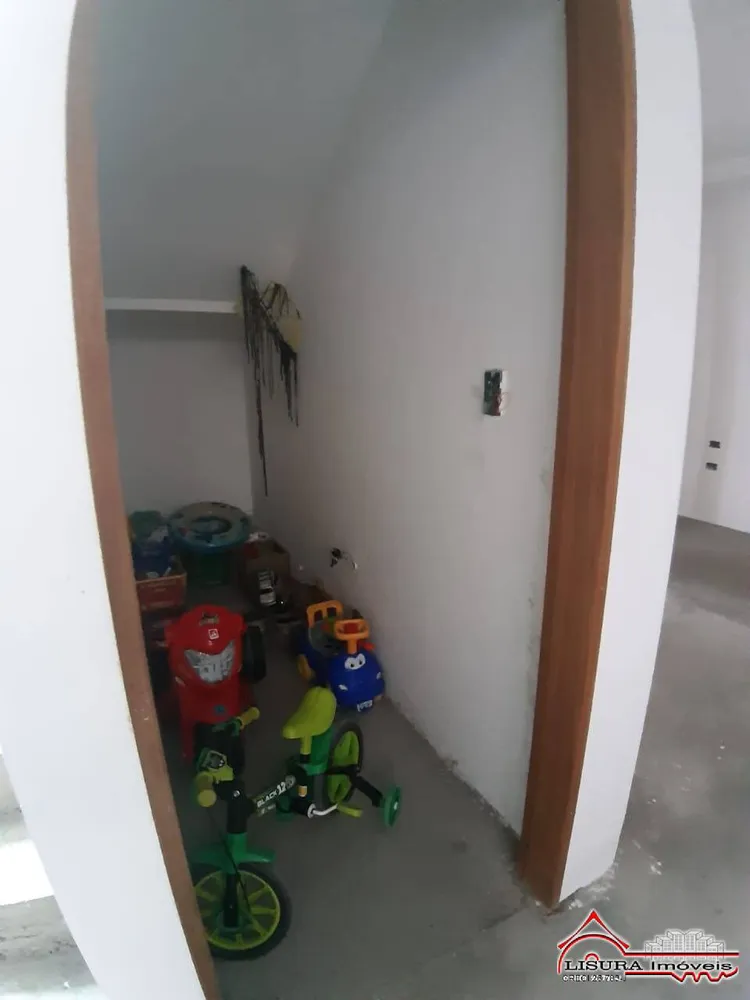 Casa, 3 quartos, 253 m² - Foto 3