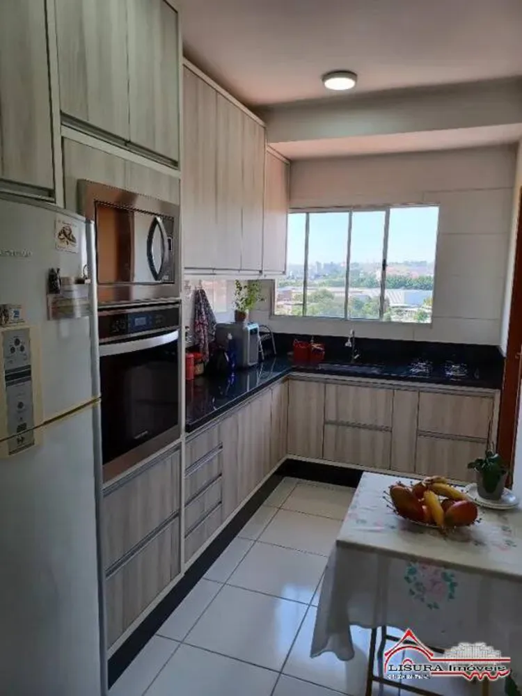 Apartamento, 3 quartos, 140 m² - Foto 1