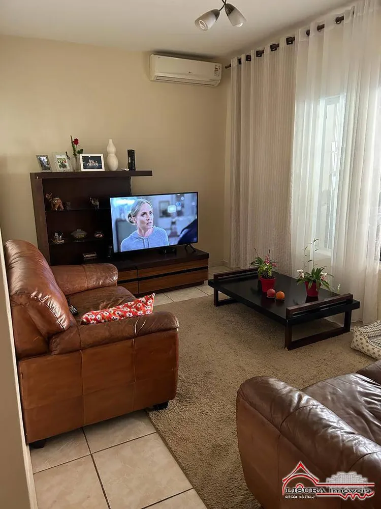 Casa, 4 quartos, 250 m² - Foto 2