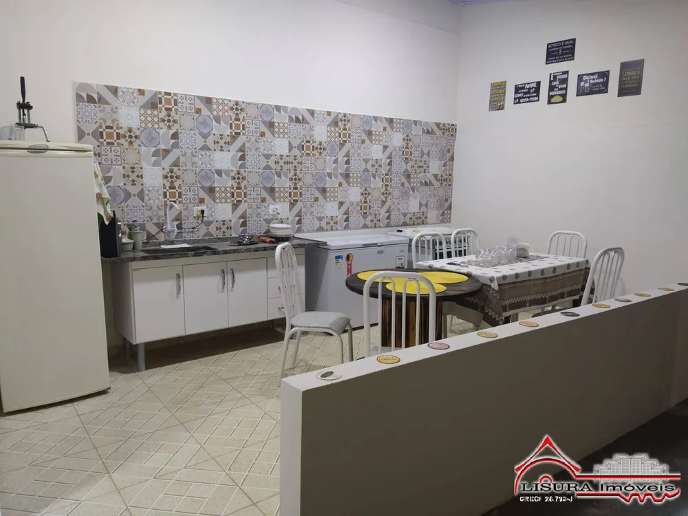 Casa, 4 quartos, 243 m² - Foto 6
