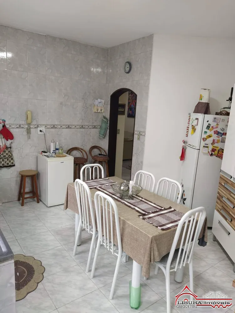 Casa, 4 quartos, 243 m² - Foto 7
