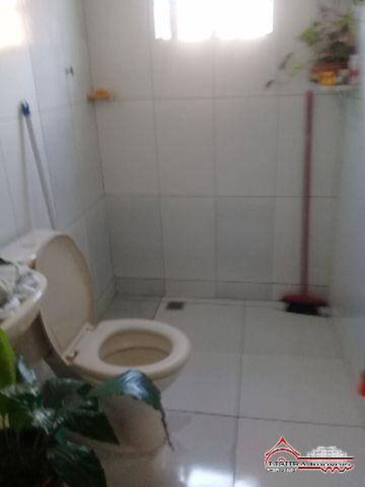 Casa à venda com 1 quarto, 1m² - Foto 3