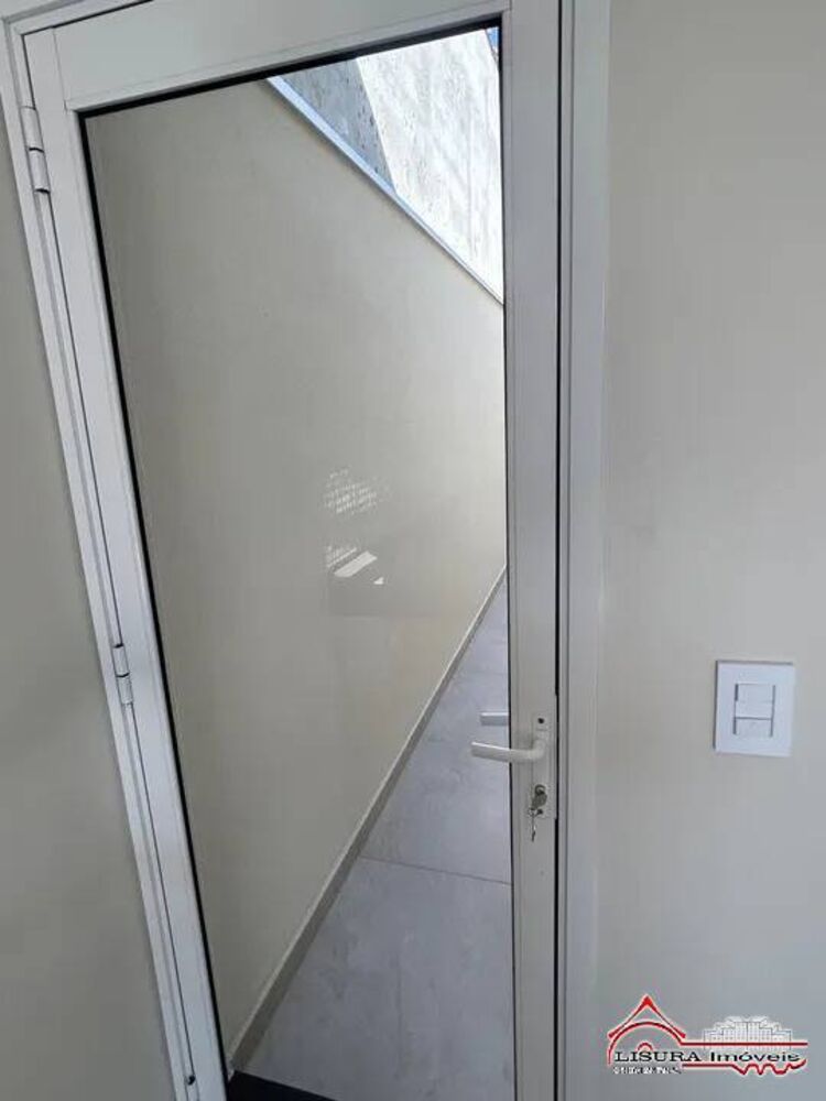 Casa à venda com 3 quartos, 134m² - Foto 7