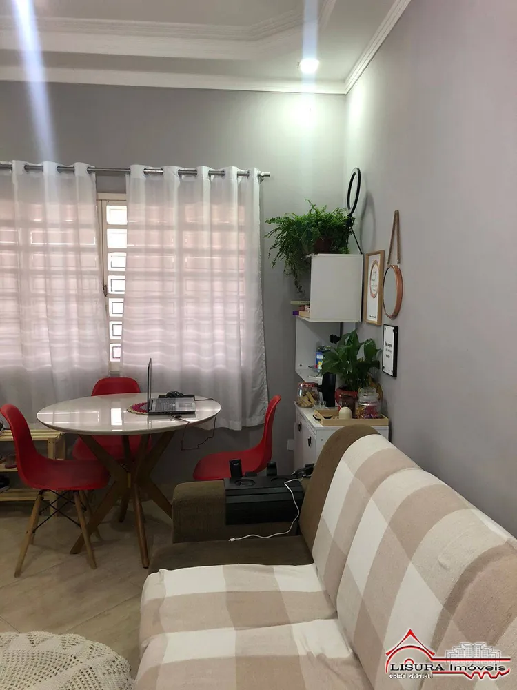 Casa, 5 quartos, 177 m² - Foto 1