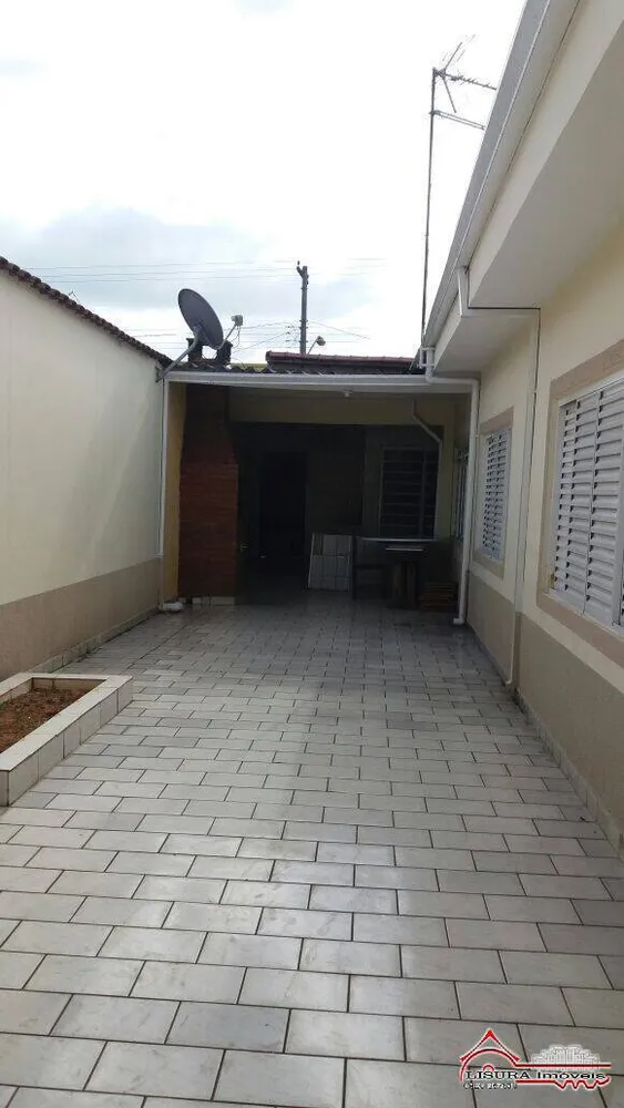 Casa, 3 quartos, 204 m² - Foto 4