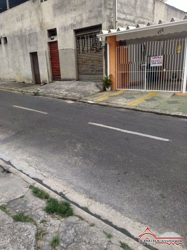 Casa à venda com 2 quartos, 95m² - Foto 1