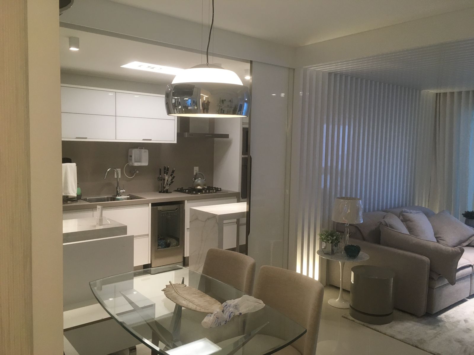 Apartamento à venda com 2 quartos, 93m² - Foto 17