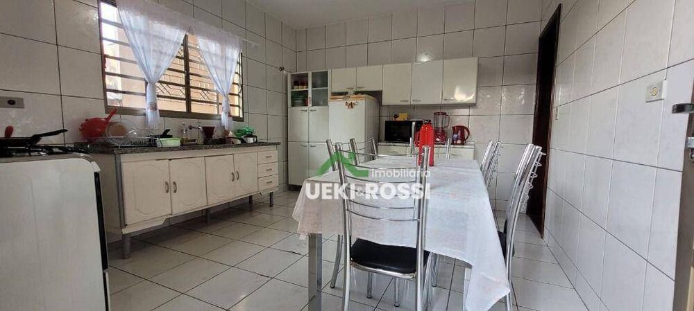 Casa, 5 quartos, 122 m² - Foto 6