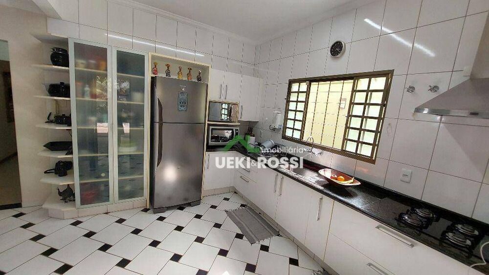 Casa, 3 quartos, 225 m² - Foto 8