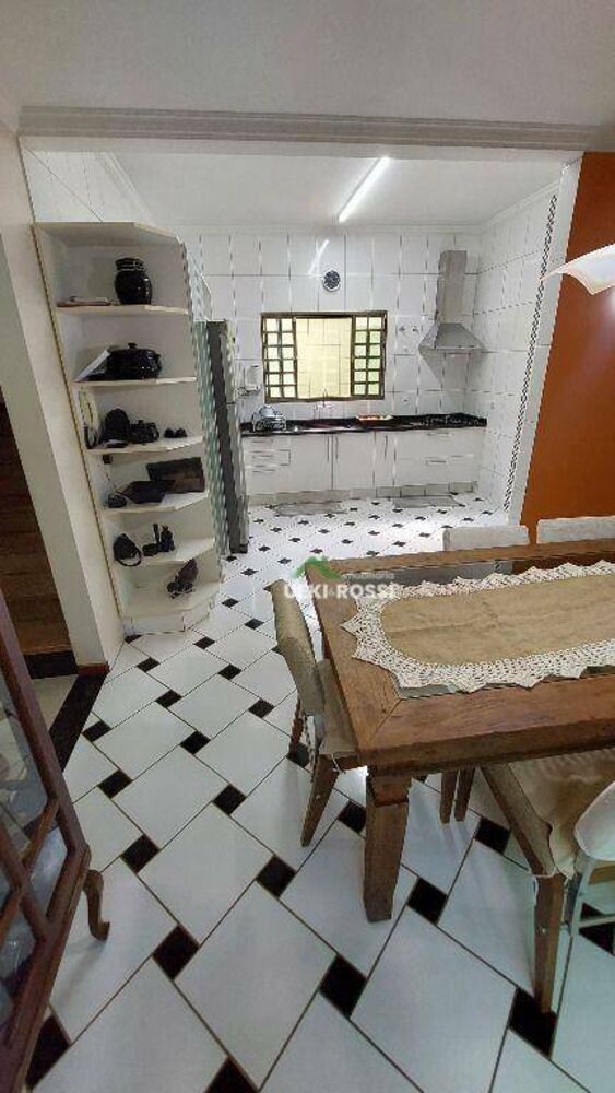 Casa, 3 quartos, 225 m² - Foto 21