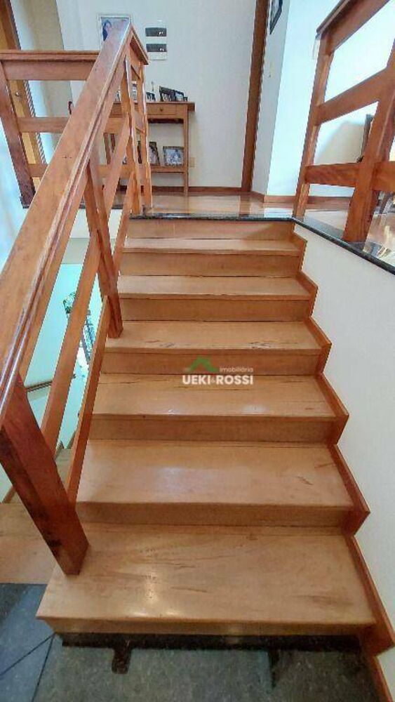Casa, 3 quartos, 225 m² - Foto 26