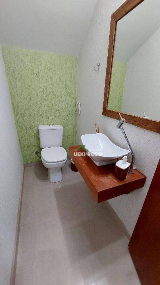 Casa, 3 quartos, 225 m² - Foto 18