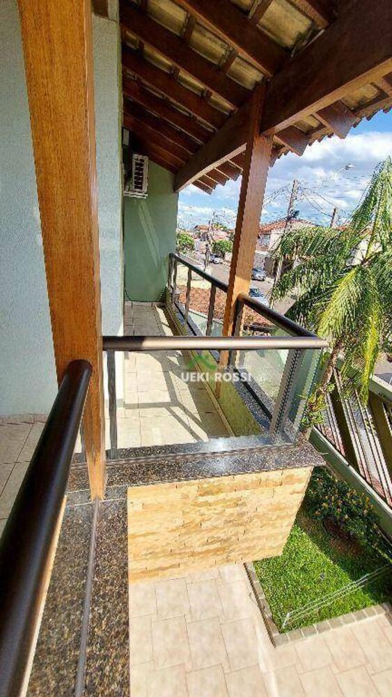 Casa, 3 quartos, 225 m² - Foto 36