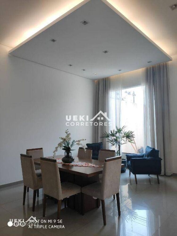 Casa, 3 quartos, 220 m² - Foto 2