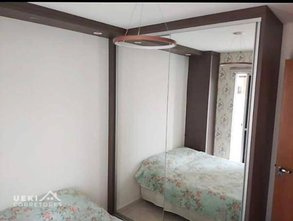 Apartamento à venda com 2 quartos, 45m² - Foto 4