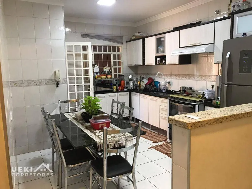 Casa, 3 quartos, 200 m² - Foto 14