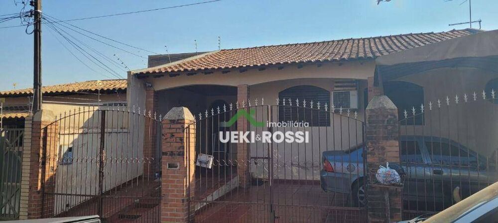 Casa, 3 quartos, 131 m² - Foto 1