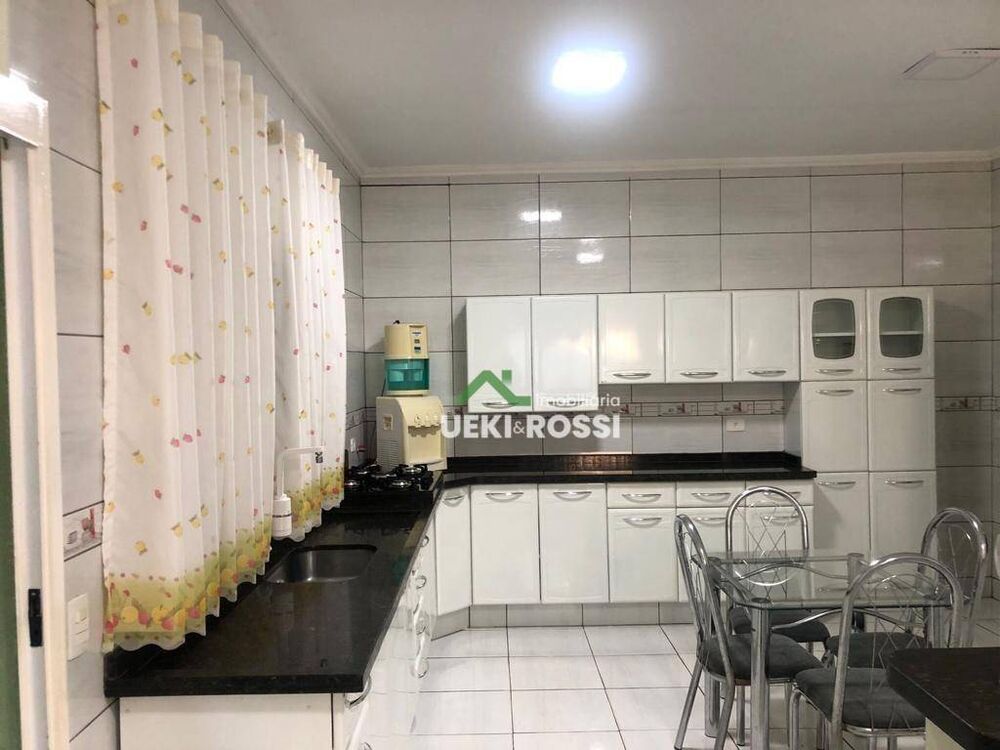 Casa à venda com 3 quartos, 97m² - Foto 12