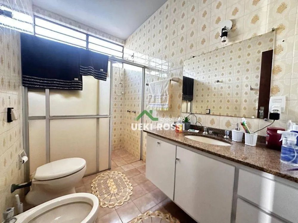 Casa, 4 quartos, 225 m² - Foto 22
