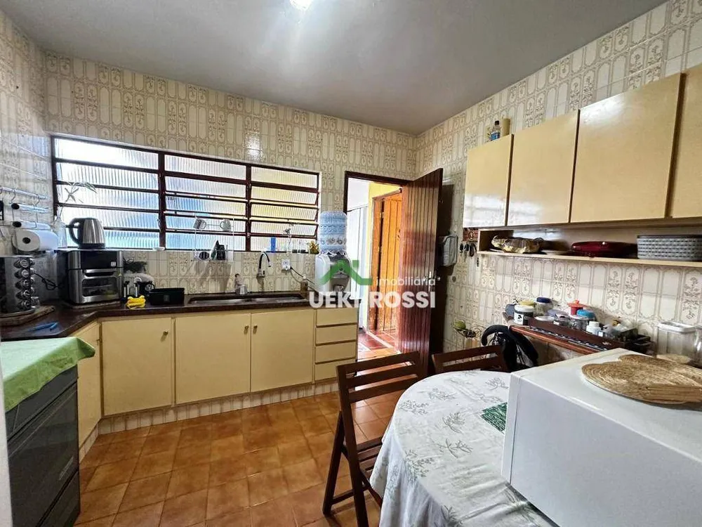 Casa, 4 quartos, 225 m² - Foto 16