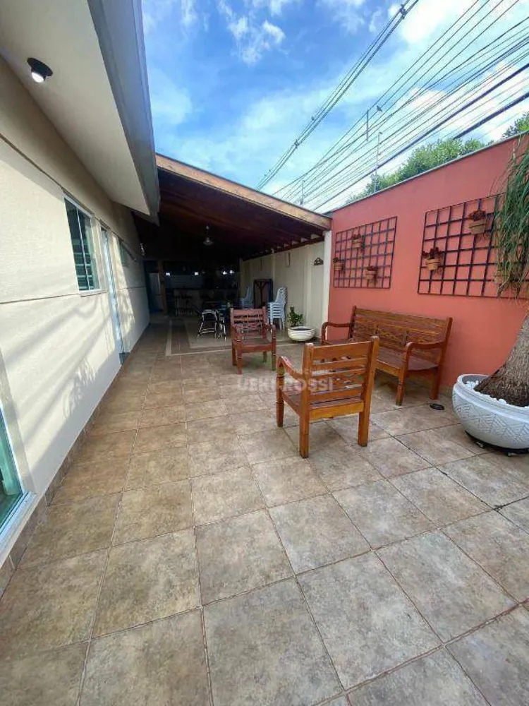 Casa, 3 quartos, 165 m² - Foto 2