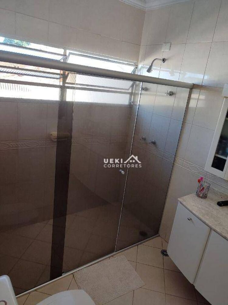 Casa à venda com 5 quartos, 334m² - Foto 1