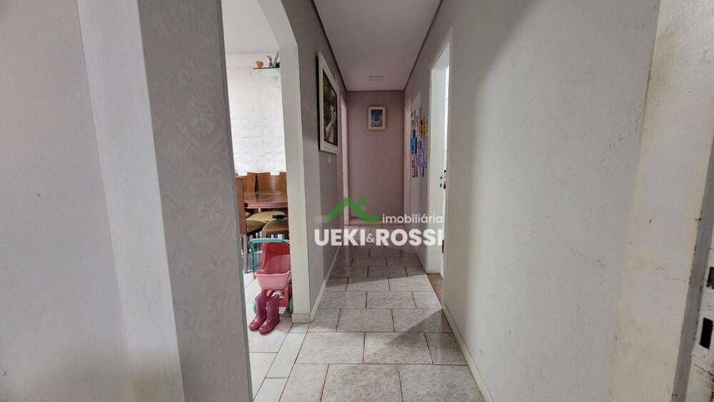Casa à venda com 3 quartos, 280m² - Foto 6